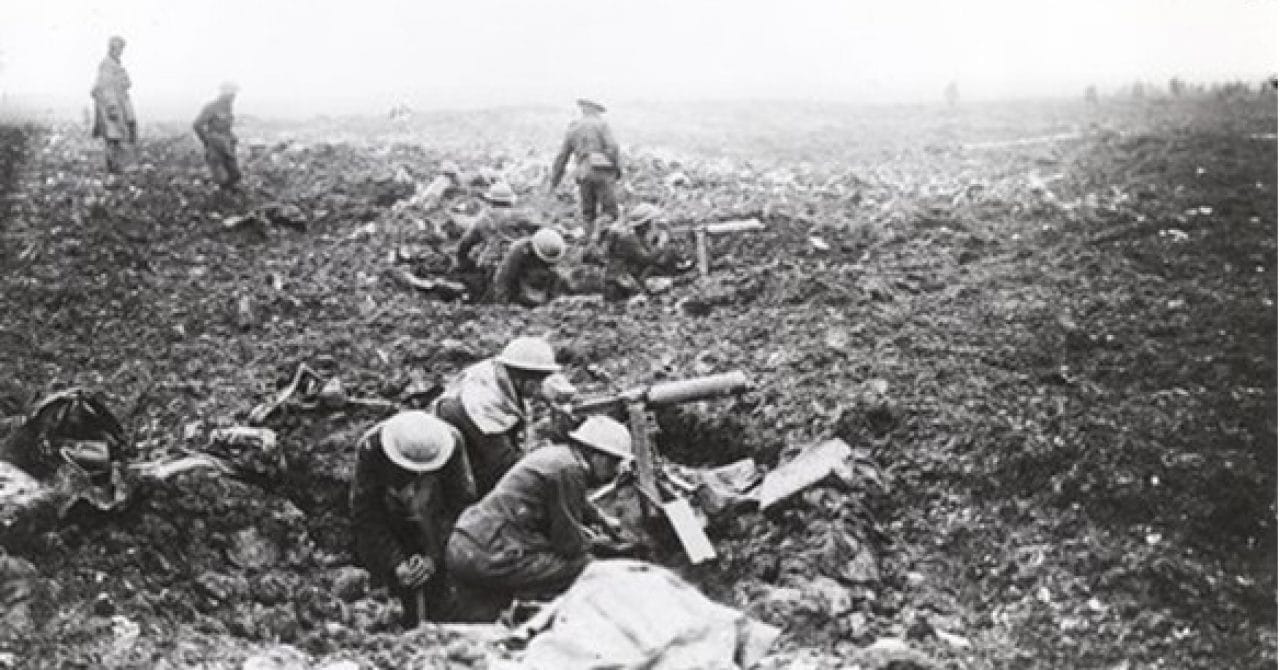 cropped-canadian-machine-guns-at-vimy-3